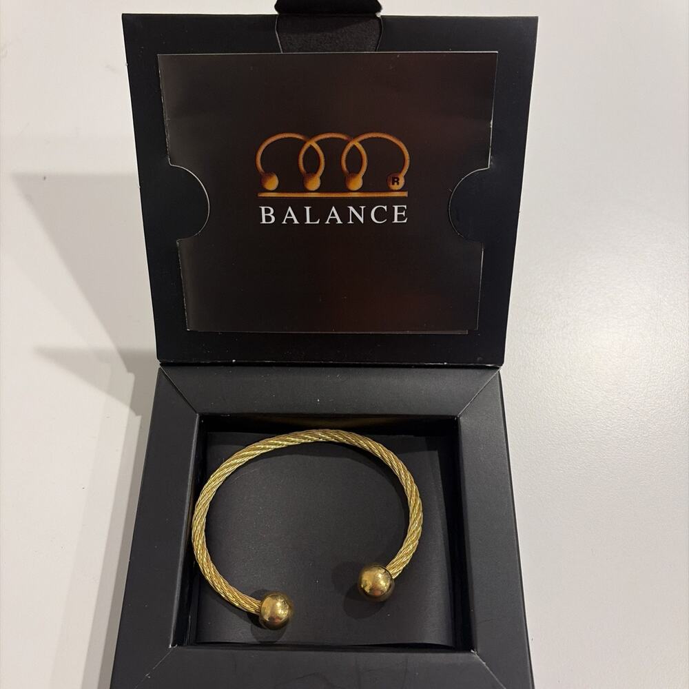 Balance USA Premiere Gold Tone Cable Cuff Bracelet Size M Made In Spain NIB